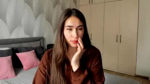 Mika online show from April 2026 02:40:02 AM