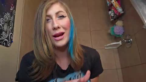 Snapshot of shy_college_girl chatting on January 2026 09:06:02 PM Aurora Wolfe Shy College Girl Top 16 of all OF Creators online show from January 2026 09:06:02 PM