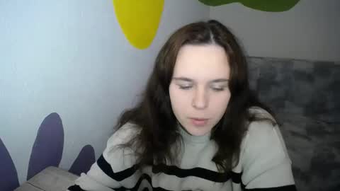 Snapshot of shy_lil chatting on December 2025 02:15:01 PM shy_lil online show from December 2025 02:15:01 PM