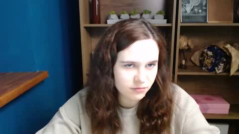 Snapshot of shy_lil chatting on December 2025 01:59:02 PM shy_lil online show from December 2025 01:59:02 PM