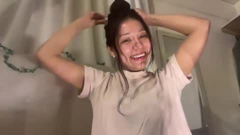 Snapshot of shyangie24 chatting on January 2025 04:09:01 AM Angeline 3 independent come here when am horny... online show from January 2025 04:09:01 AM