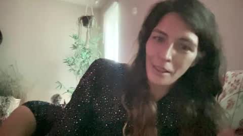 Snapshot of shydevil11 chatting on October 2025 11:05:01 PM Trex online show from October 2025 11:05:01 PM