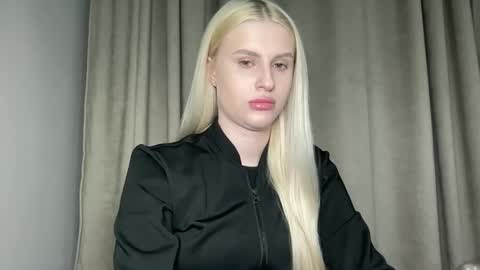 Shy Fox online show from April 2026 06:55:01 PM