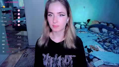 Effie online show from October 2025 07:10:02 AM