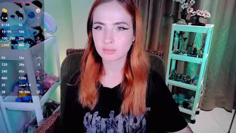 Snapshot of shyfoxxxy chatting on May 2026 10:34:02 AM Effie online show from May 2026 10:34:02 AM