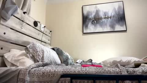 Snapshot of shyg1r1 chatting on September 2025 07:02:02 PM Sasha online show from September 2025 07:02:02 PM