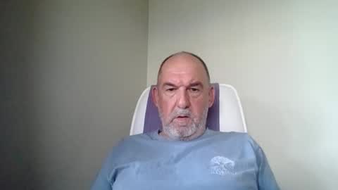 Snapshot of shyguytm chatting on March 2025 04:10:01 AM shyguytm online show from March 2025 04:10:01 AM