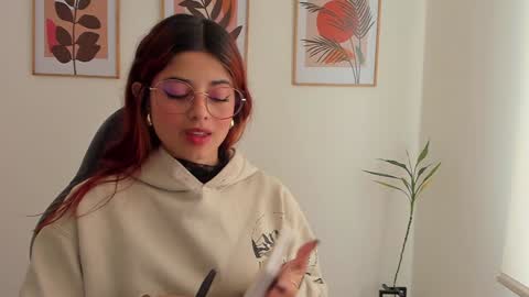 Snapshot of shylittlebunny chatting on January 2025 07:13:02 PM shylittlebunny online show from January 2025 07:13:02 PM