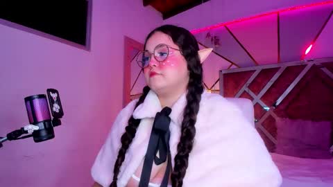 Shyly online show from February 2026 05:28:02 AM