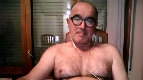 Snapshot of shymmy10 chatting on June 2026 02:49:02 AM shymmy10 online show from June 2026 02:49:02 AM