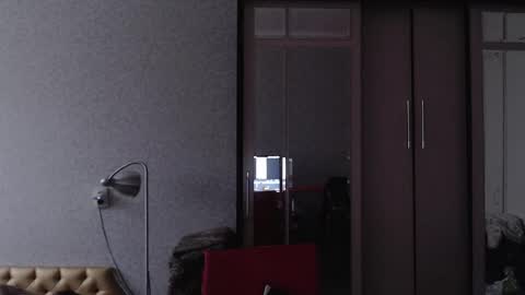 Snapshot of shyredstar chatting on January 2025 11:24:01 AM Tom and Betty online show from January 2025 11:24:01 AM