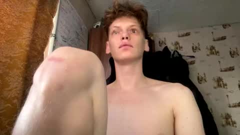 Snapshot of shyredstar chatting on December 2025 06:29:02 AM Tom and Betty online show from December 2025 06:29:02 AM