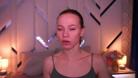 shyysiren online show from April 2026 07:09:01 AM