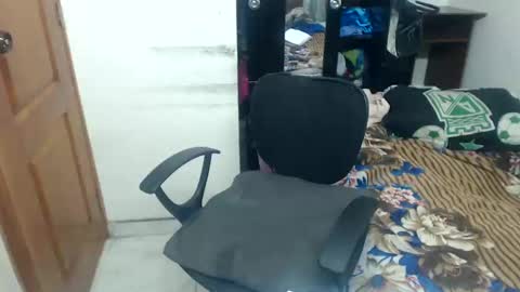 sara online show from February 2025 07:13:01 PM