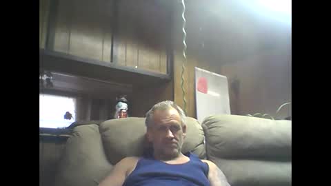 Bill online show from December 2025 09:45:01 PM