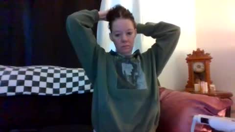 Snapshot of sidneyraee chatting on June 2026 01:57:02 PM Mrs. St. Patrickk online show from June 2026 01:57:02 PM