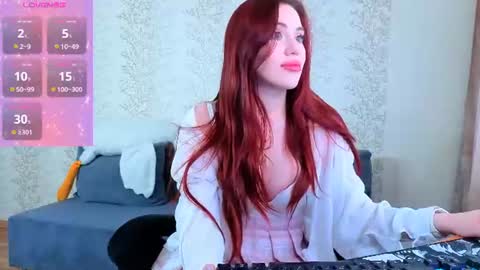 Snapshot of sidny_blush chatting on July 2026 02:38:01 AM Sidny online show from July 2026 02:38:01 AM