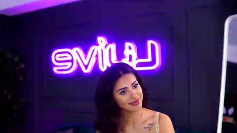 Snapshot of siennaruh chatting on November 2025 11:00:01 AM Sienna online show from November 2025 11:00:01 AM