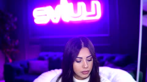 Snapshot of siennaruh chatting on November 2025 10:05:01 AM Sienna online show from November 2025 10:05:01 AM