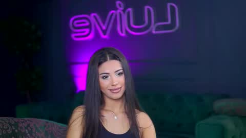 Snapshot of siennaruh chatting on November 2025 11:32:02 AM Sienna online show from November 2025 11:32:02 AM