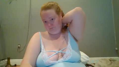 sierra_bby online show from April 2026 11:32:02 PM
