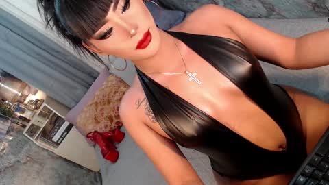 Snapshot of sierrafina_mcbride chatting on February 2026 08:36:01 PM Sierrafina online show from February 2026 08:36:01 PM