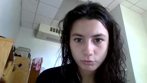 Snapshot of sierranovaa chatting on April 2026 04:40:02 PM sierranovaa online show from April 2026 04:40:02 PM