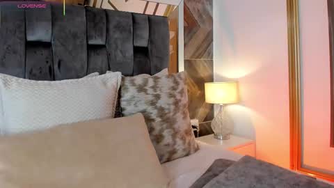    online show from October 2025 12:03:01 AM