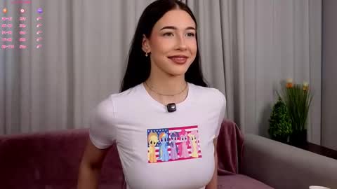 Eva  online show from February 2026 10:45:02 AM