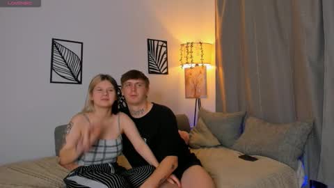 Jessica and Sam online show from December 2025 05:38:02 AM