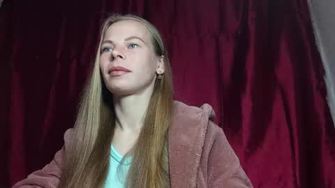 JULIANA online show from April 2026 07:23:02 PM