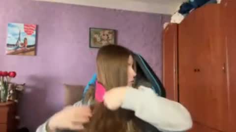 Erica online show from April 2026 12:04:01 PM