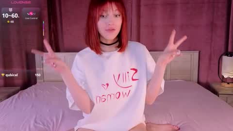 Snapshot of silly___woman chatting on November 2025 08:24:02 PM silly___woman online show from November 2025 08:24:02 PM