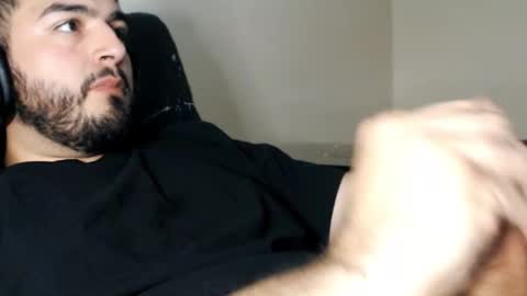 Snapshot of silva1018 chatting on October 2025 04:38:01 PM Alvaro online show from October 2025 04:38:01 PM