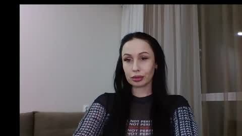 silver_still online show from April 2026 05:50:02 PM