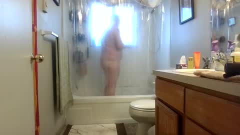 silverdragon70 online show from December 2025 07:54:01 PM