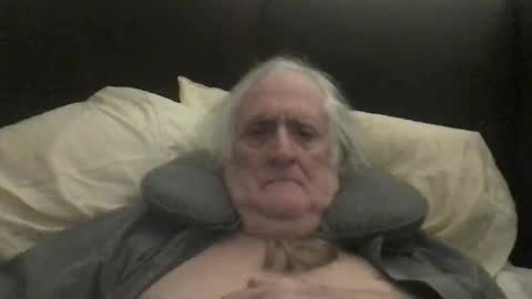 Snapshot of silverliam chatting on September 2025 11:37:01 PM Liam online show from September 2025 11:37:01 PM