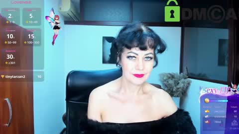Snapshot of silvia_wallec chatting on March 2025 09:33:02 AM Silvia Wallec online show from March 2025 09:33:02 AM