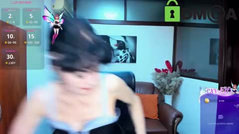 Snapshot of silvia_wallec chatting on March 2025 06:35:01 AM Silvia Wallec online show from March 2025 06:35:01 AM