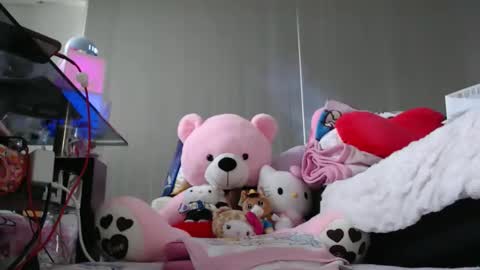 silviajpn online show from February 2026 02:29:02 AM