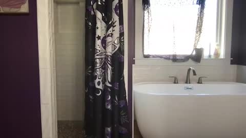 Snapshot of simi136 chatting on January 2026 05:07:02 PM simi136 online show from January 2026 05:07:02 PM