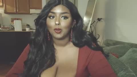 Simin Fox online show from December 2025 04:21:01 AM