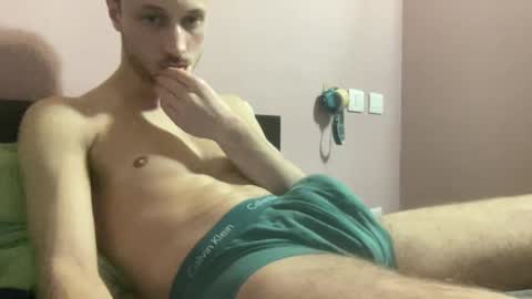 Snapshot of simoe_deoptjh chatting on January 2025 10:19:01 PM simo depth online show from January 2025 10:19:01 PM