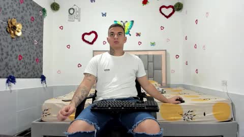 SIMON KELER online show from September 2025 11:38:02 PM