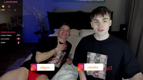 Snapshot of simonwnl chatting on February 2025 08:51:02 PM Simon online show from February 2025 08:51:02 PM