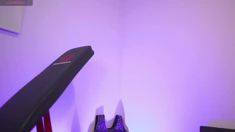 Snapshot of simoon_01 chatting on January 2025 02:58:02 AM SIMOON online show from January 2025 02:58:02 AM