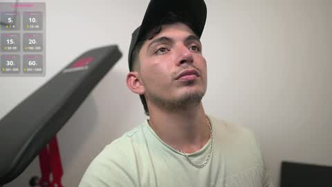 Snapshot of simoon_01 chatting on February 2025 05:07:02 AM SIMOON online show from February 2025 05:07:02 AM