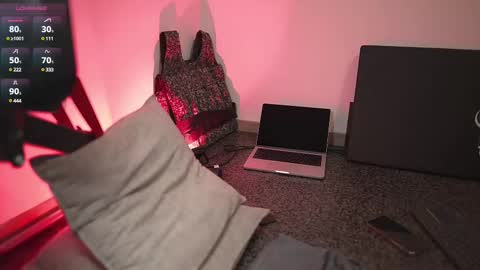 Snapshot of simoon_01 chatting on February 2025 08:27:02 AM SIMOON online show from February 2025 08:27:02 AM