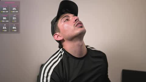 Snapshot of simoon_01 chatting on March 2025 09:14:02 AM SIMOON online show from March 2025 09:14:02 AM