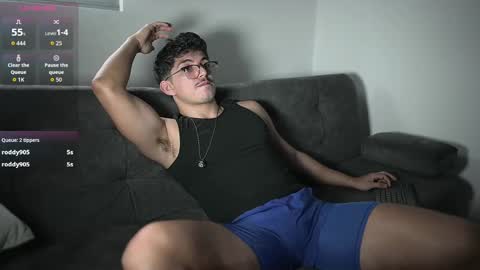 Snapshot of simoon_01 chatting on October 2025 06:58:01 PM SIMOON online show from October 2025 06:58:01 PM